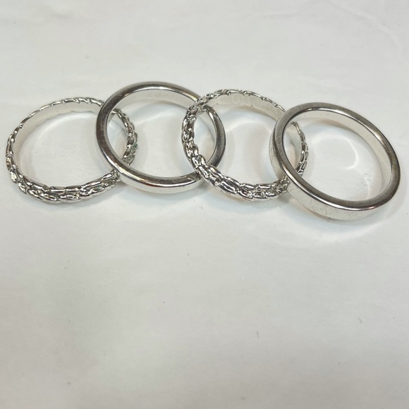 Stackable fashion rings set of 4 - Picture 3 of 3